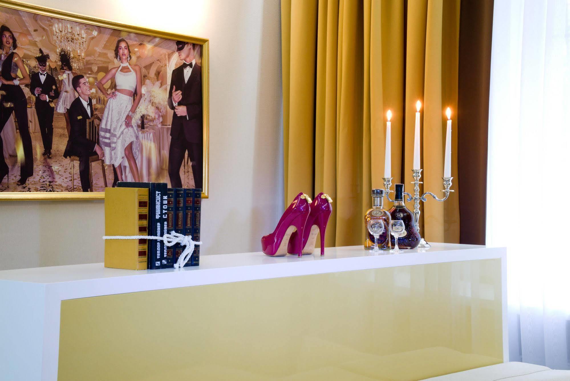 Mirax Sapphire Boutique Hotel Harkiv Dış mekan fotoğraf