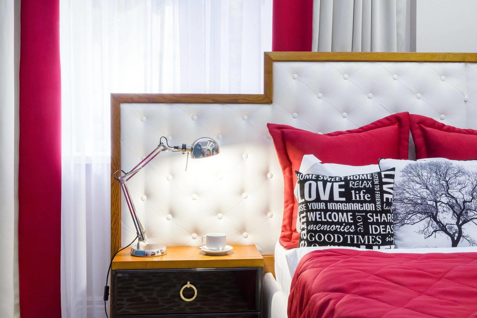 Mirax Sapphire Boutique Hotel Harkiv Dış mekan fotoğraf
