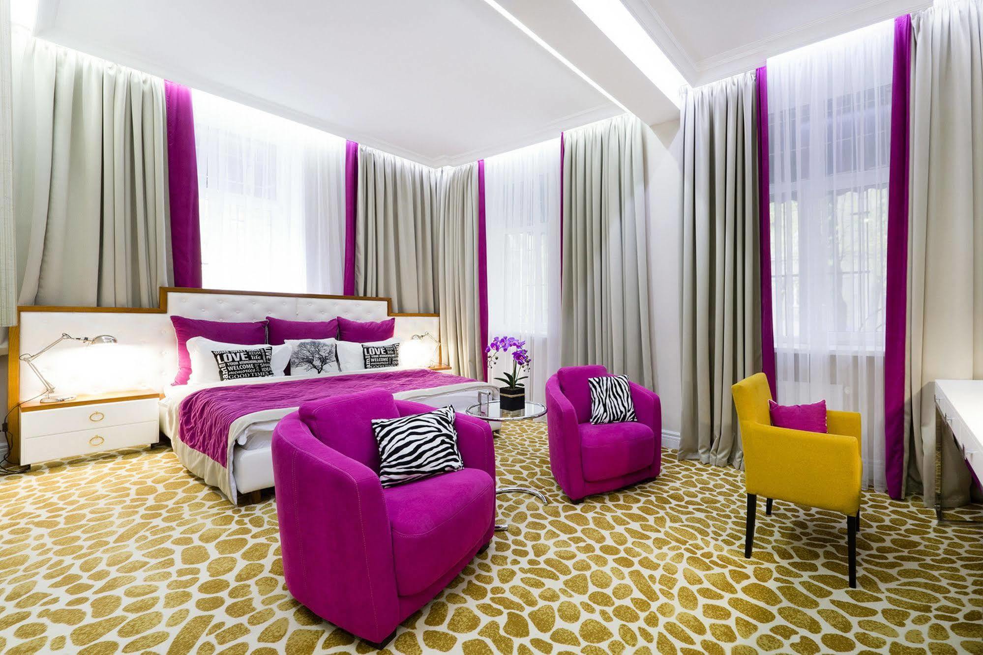 Mirax Sapphire Boutique Hotel Harkiv Dış mekan fotoğraf